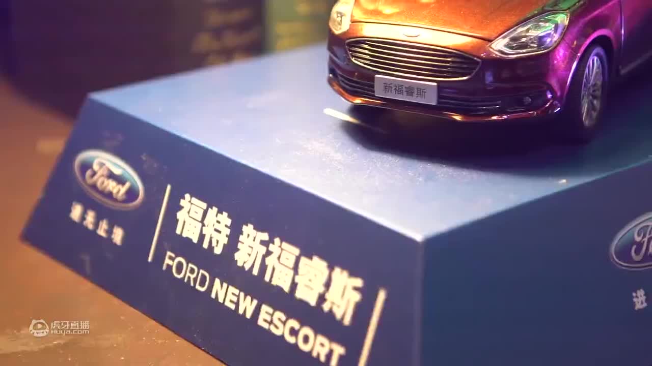 娱乐局 8猎4狼-囚大最爱的花板子“能蹦到一个狼人算我输”“击鼓传花 谁的枪哑了火谁就是那个大傻子”