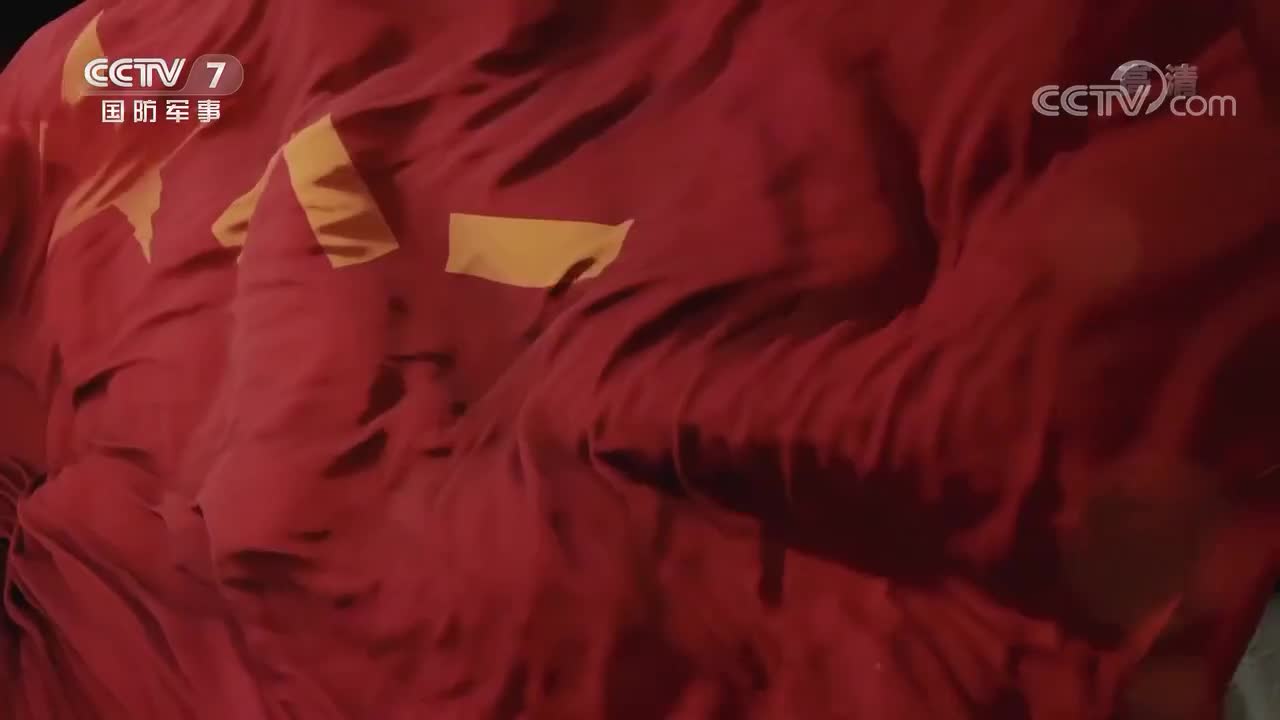 《战旗》 20220726 功勋坦克