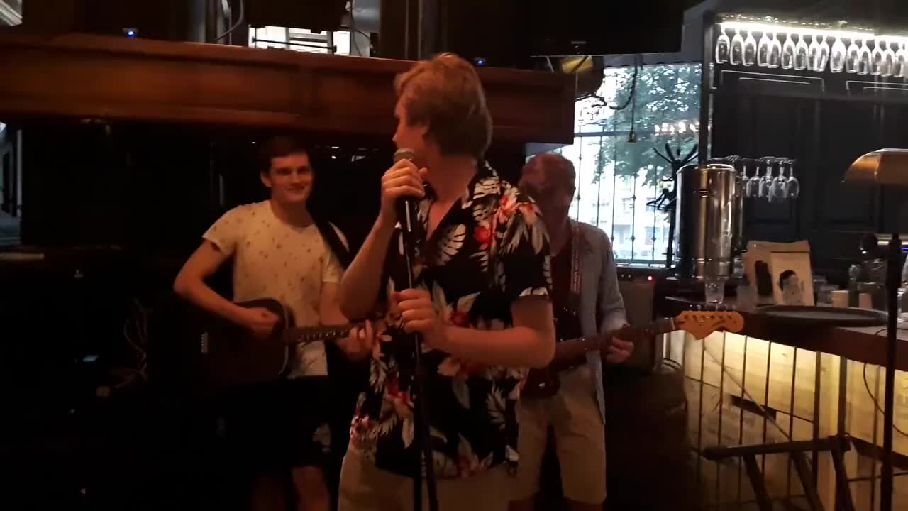 无题之歌 3(Live)---Untitled Song 3 (Не признавался себе) [live]