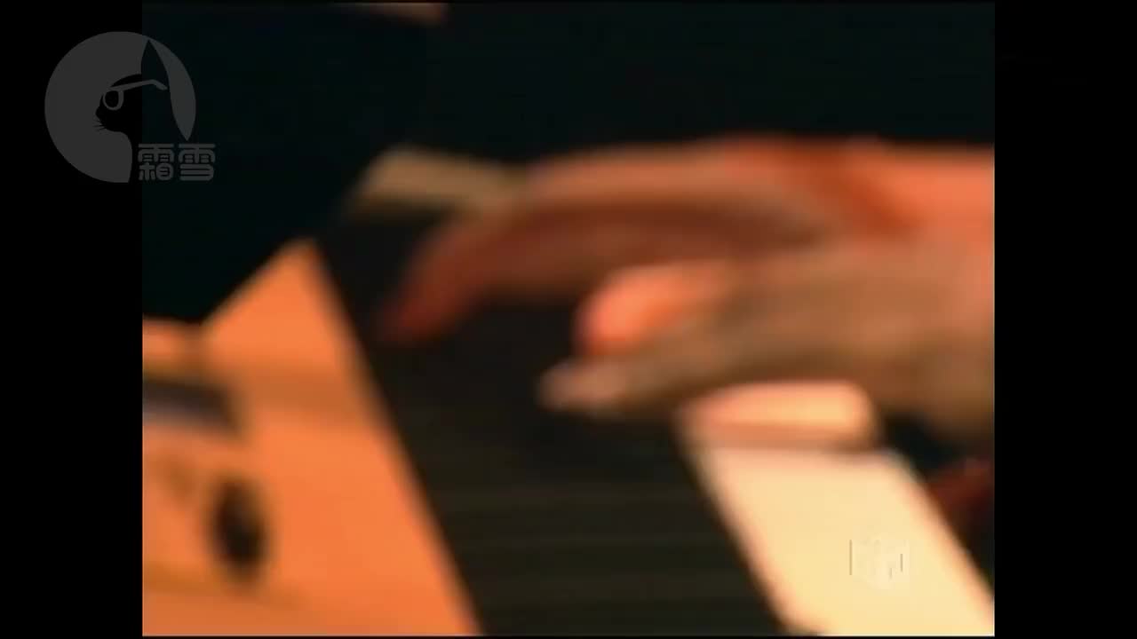 I sing a song for you