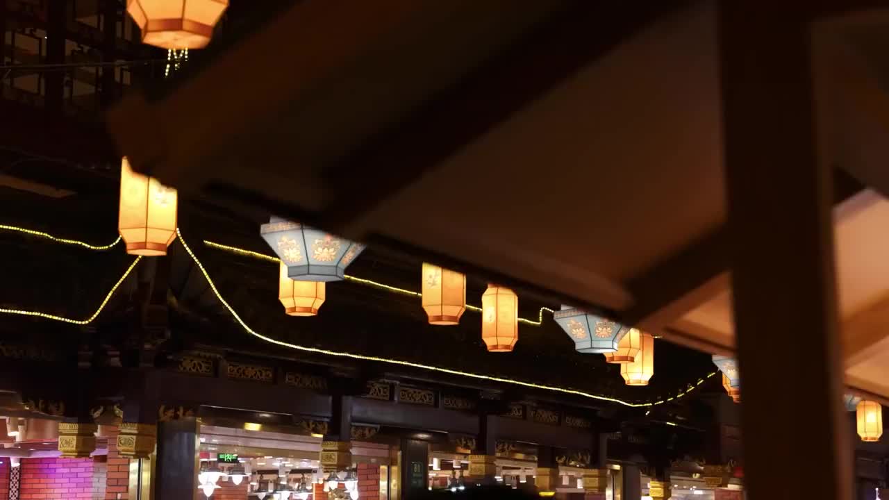 新年传统灯会活动_1