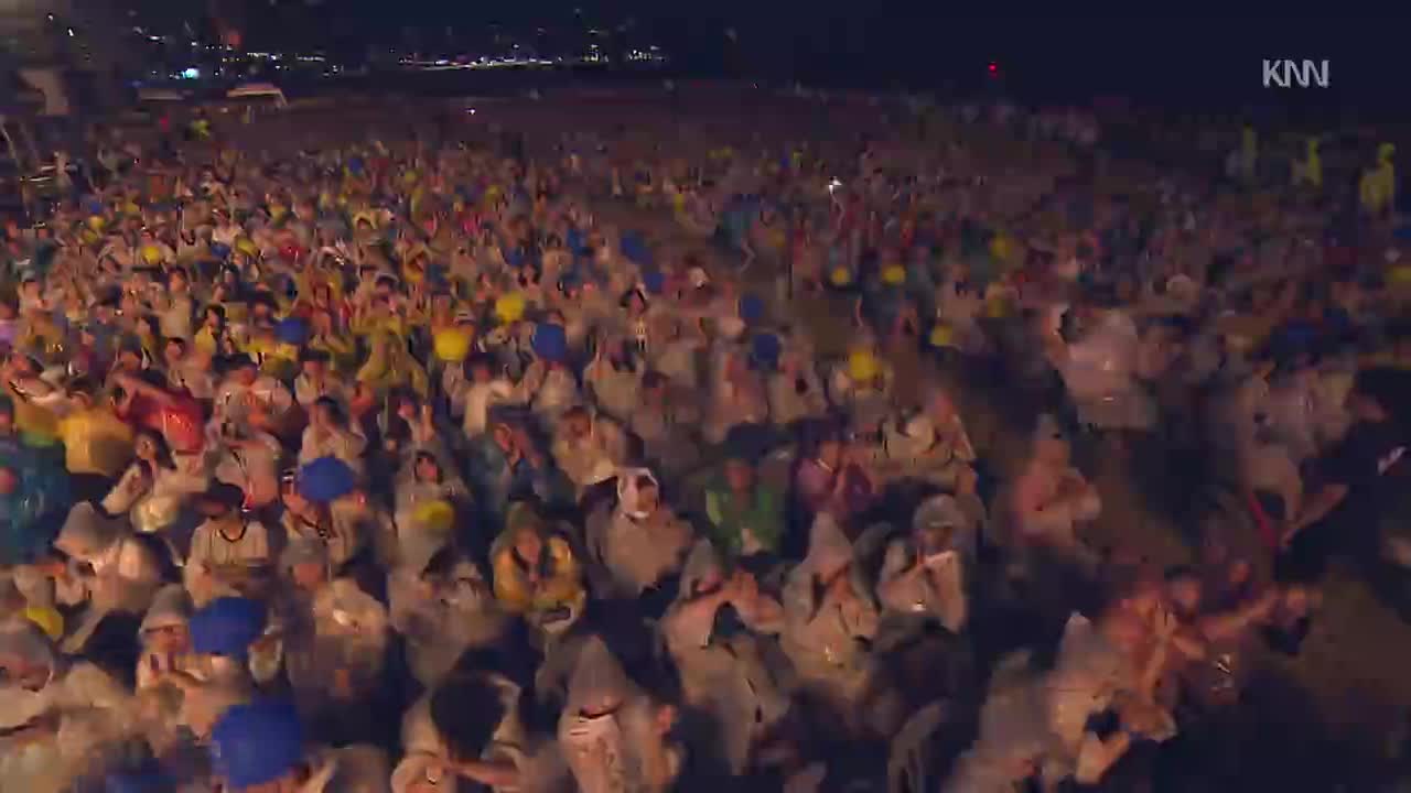 140809 AOA - Miniskirt (KNN Busan Sea Festival)