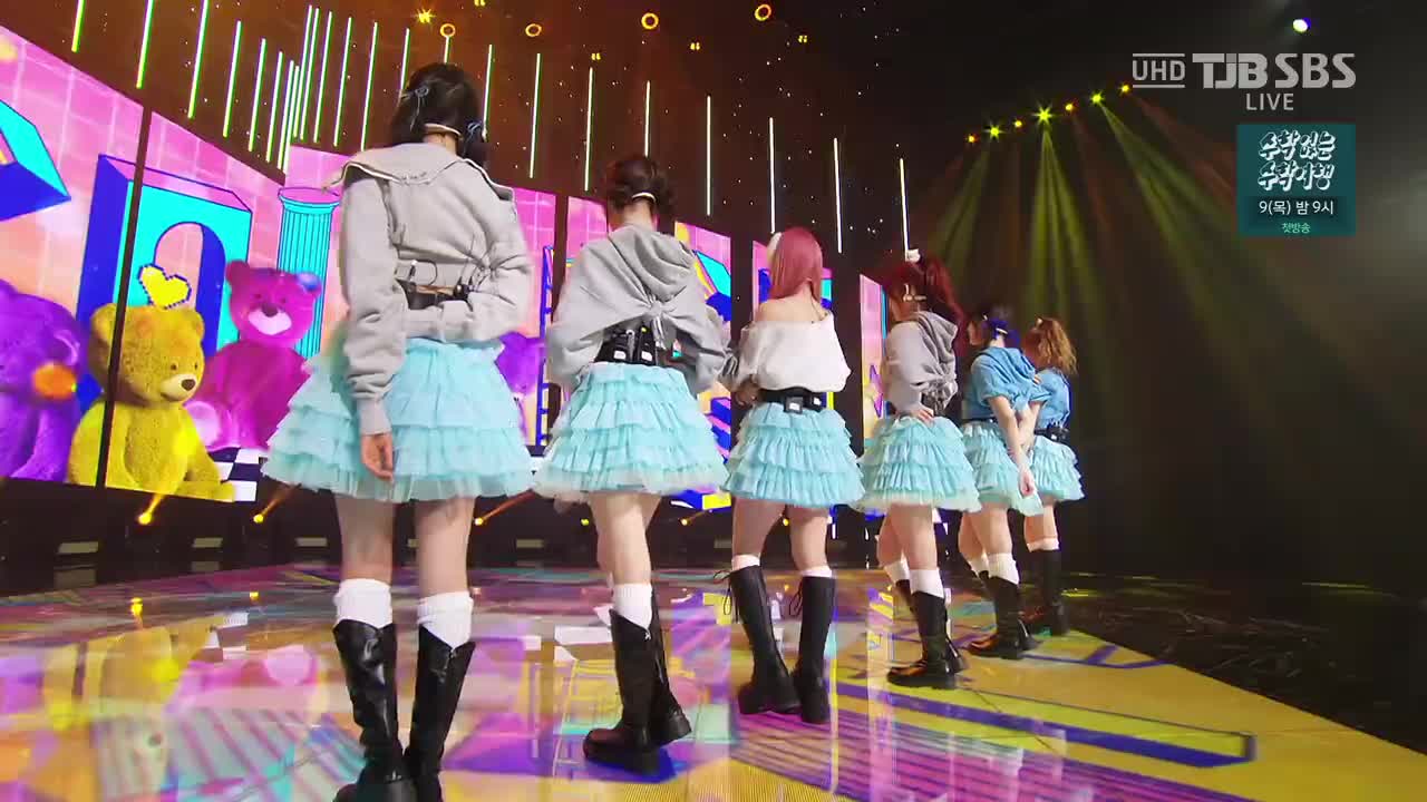 230226 SBS UHD Inkigayo STAYC - Teddy Bear