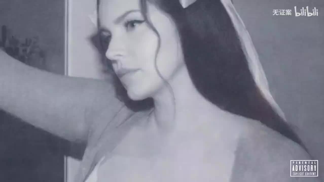 Grandfather please stand on the shoulders