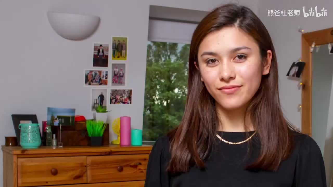 Thk2e_BrE_L2_Unit_01.3_Vlog