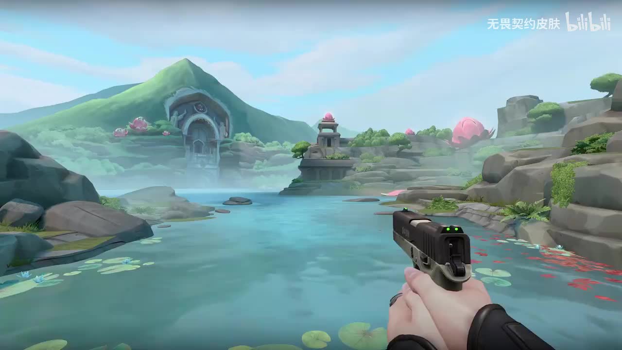 制式手枪（标配）