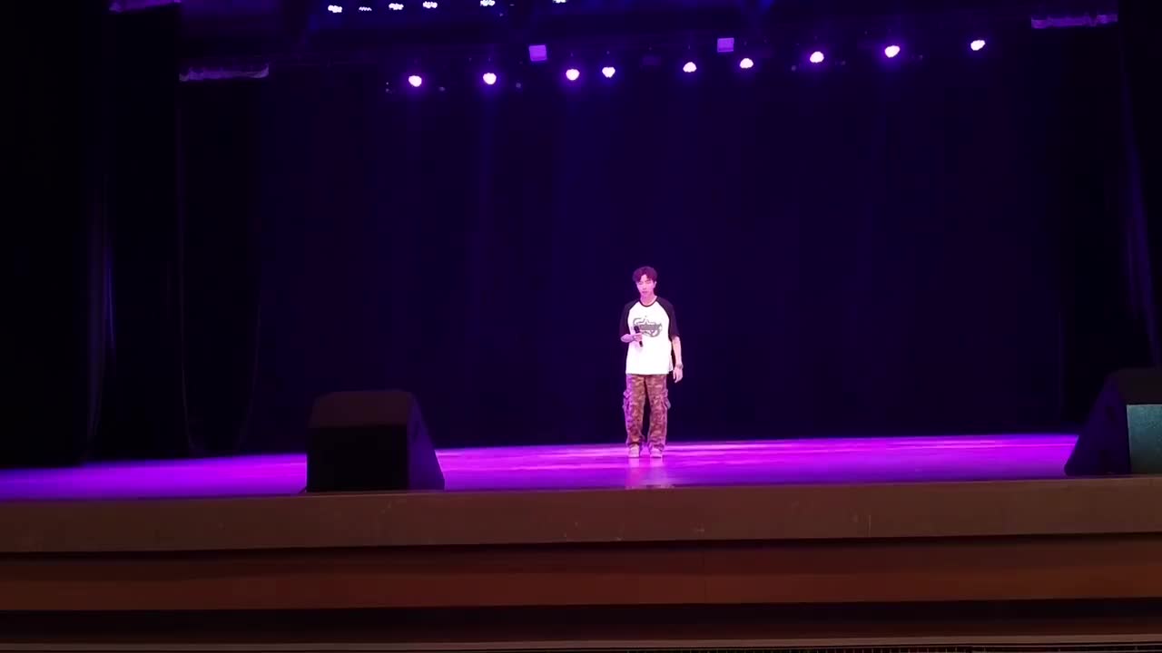 6、留着泪说分手（校自律文娱部）