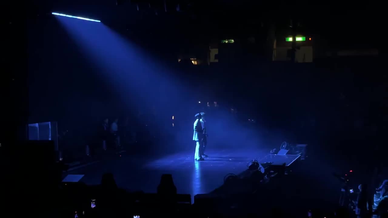 《飞》林家谦 x 林宥嘉 idol世界巡迴演唱會 香港站