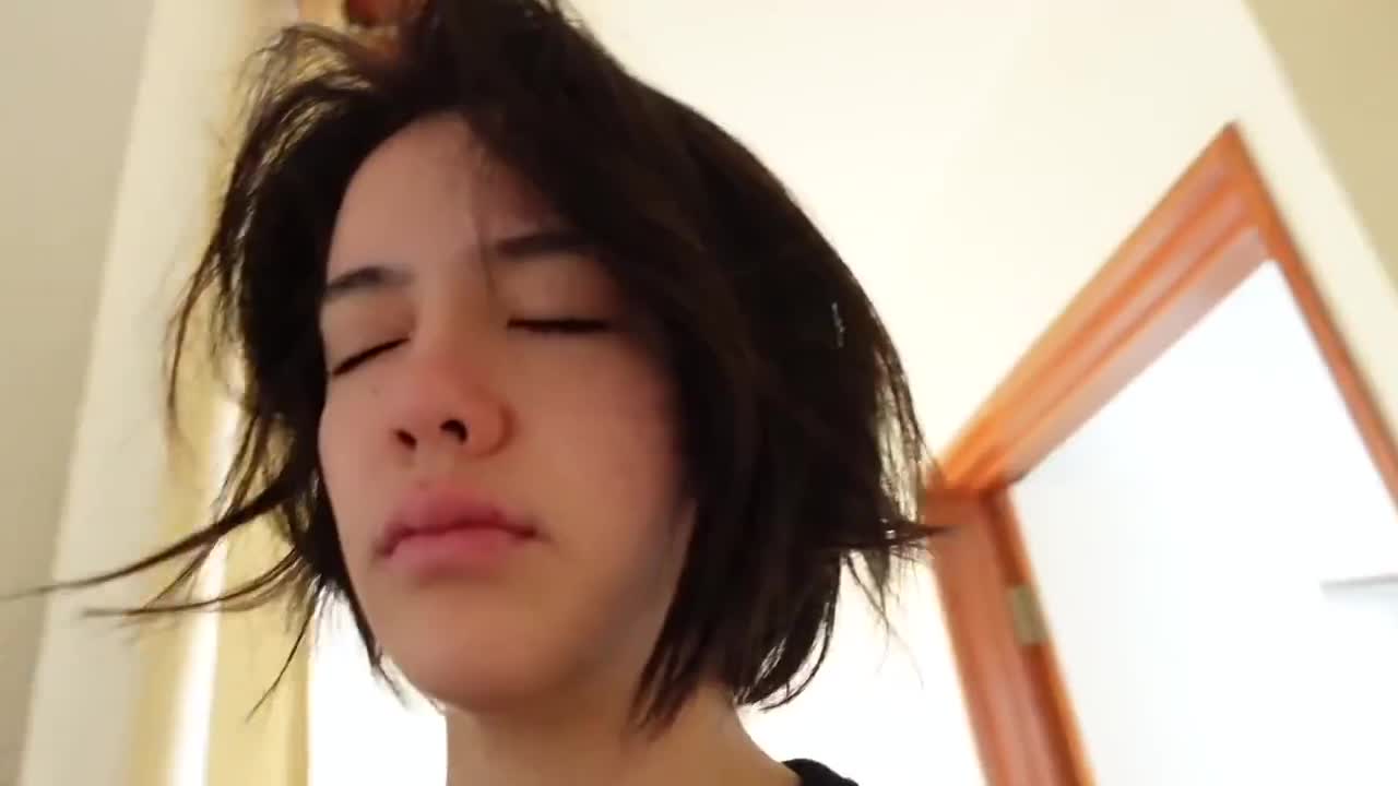 A_day_in_my_life_in_Japan_VLOG_-Yummy_Japanese_food_-Apple_Store_-_Studying