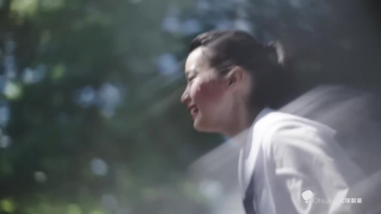 ポカリスエットCM｜「青が舞う」篇