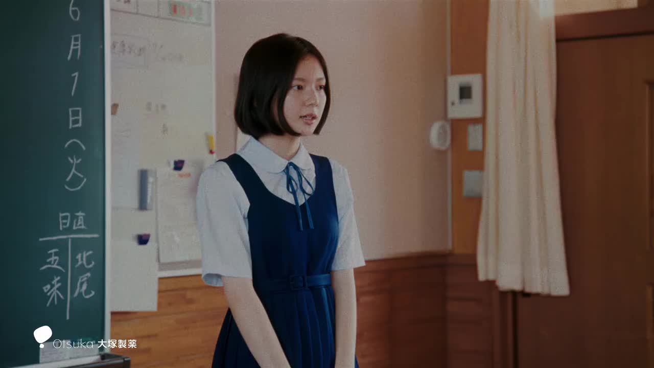 POCARI SWEAT CM (でも心が揺れた)篇