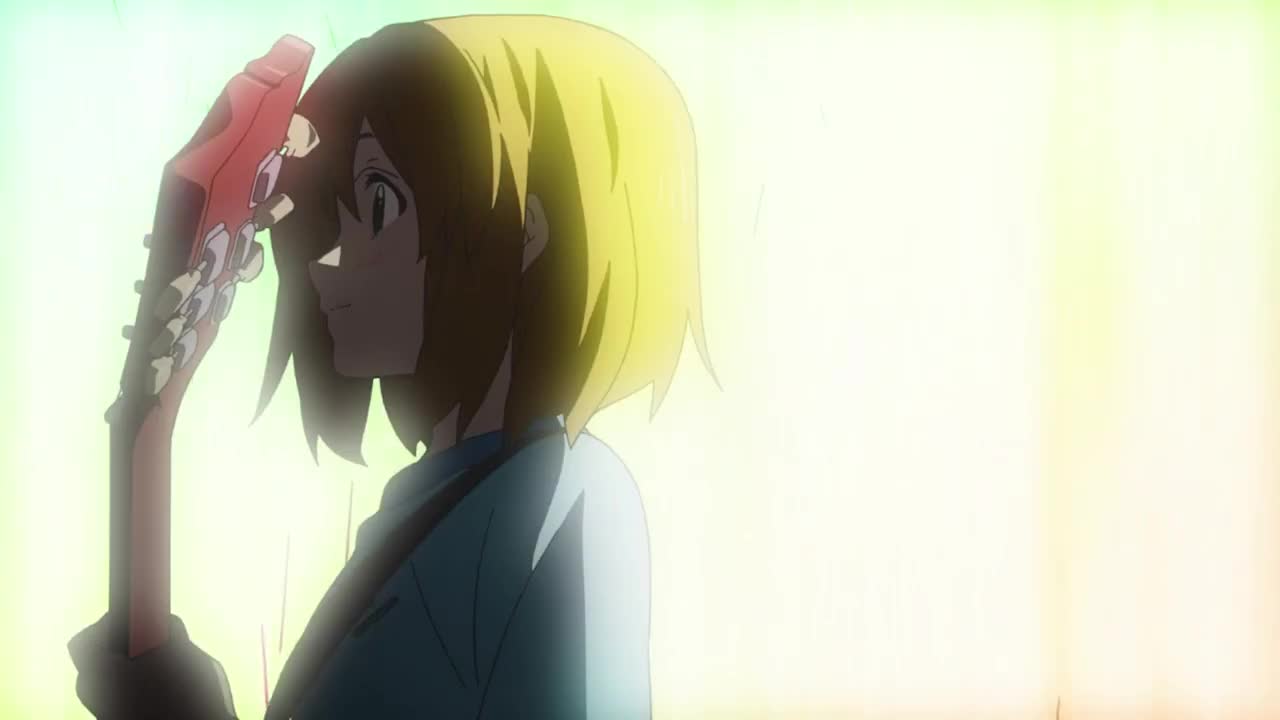 4.唯 在烟花中弹奏--脸特写--手特写