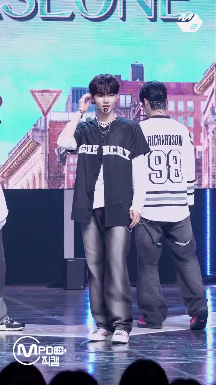 230713 New Kids on the Block MCOUNTDOWN