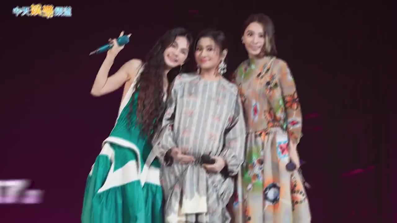 S.H.E合体3+1献唱〈给小孩〉 Selina挺8月大肚登台前才「稳定了」