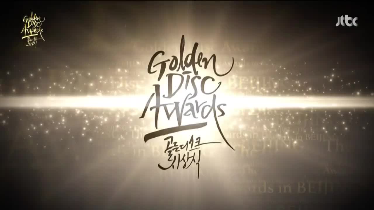 150125 AOA - Miniskirt (29届韩国金唱片大赏)