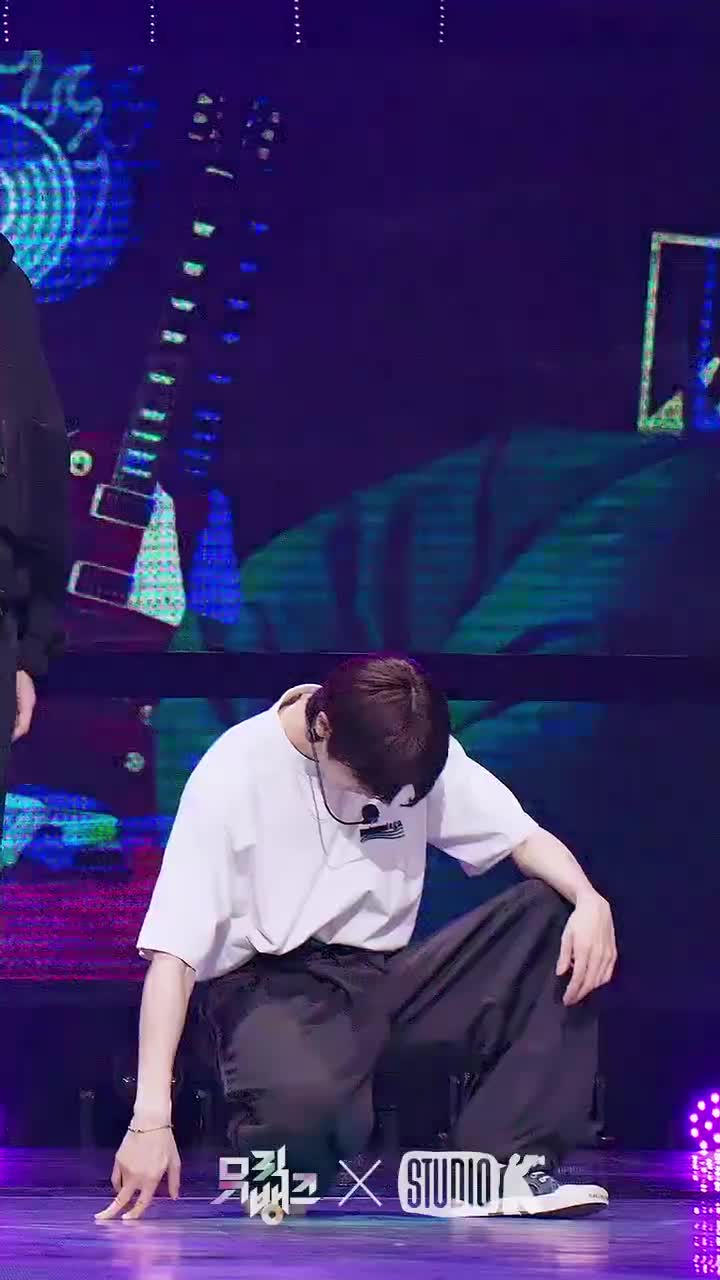 [1080]音银 成灿直拍 230922