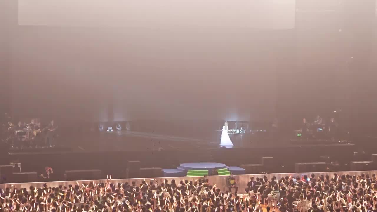 25、【4K】王心凌 - 互动四 SUGAR HIGH 世界巡回演唱会 福州站 完整版正面舞台