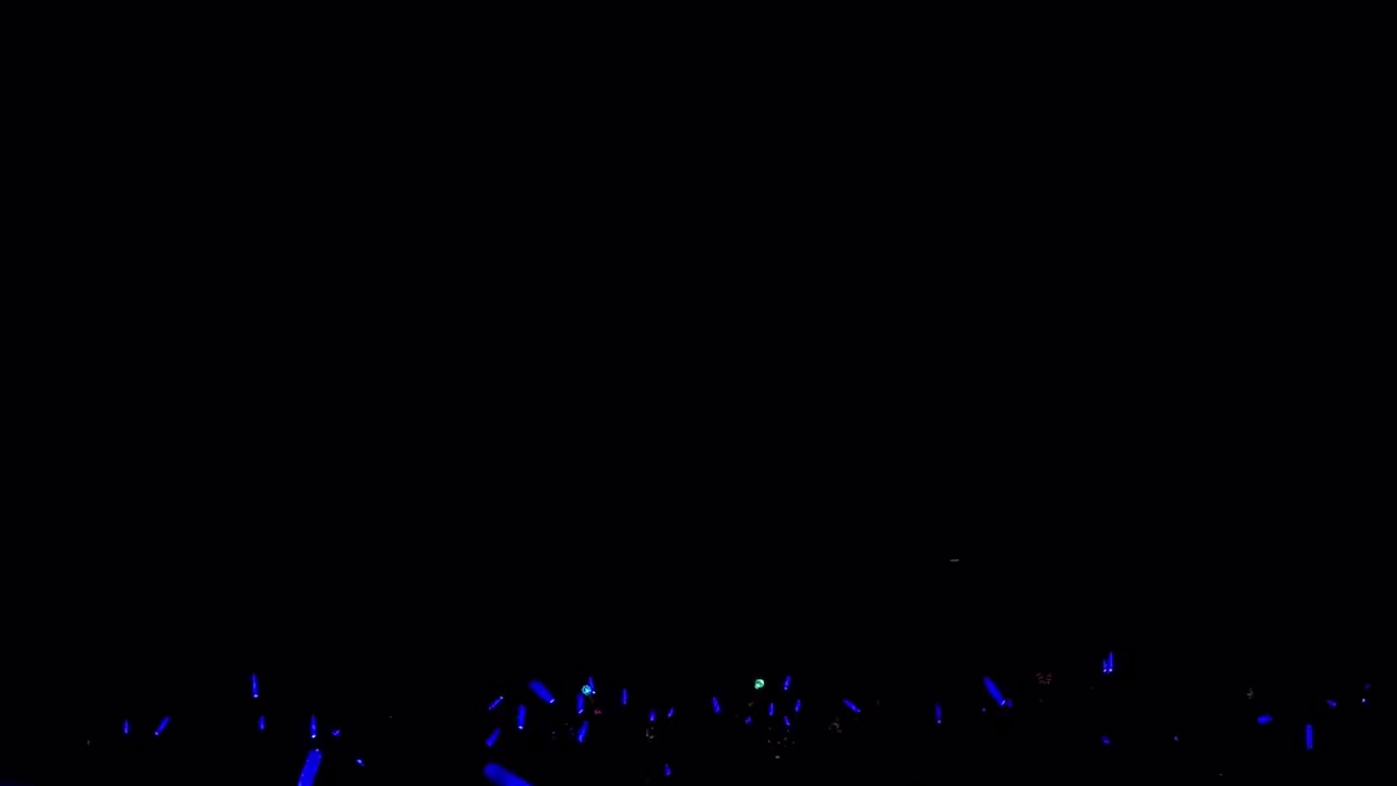 变成陌生人（大合唱）