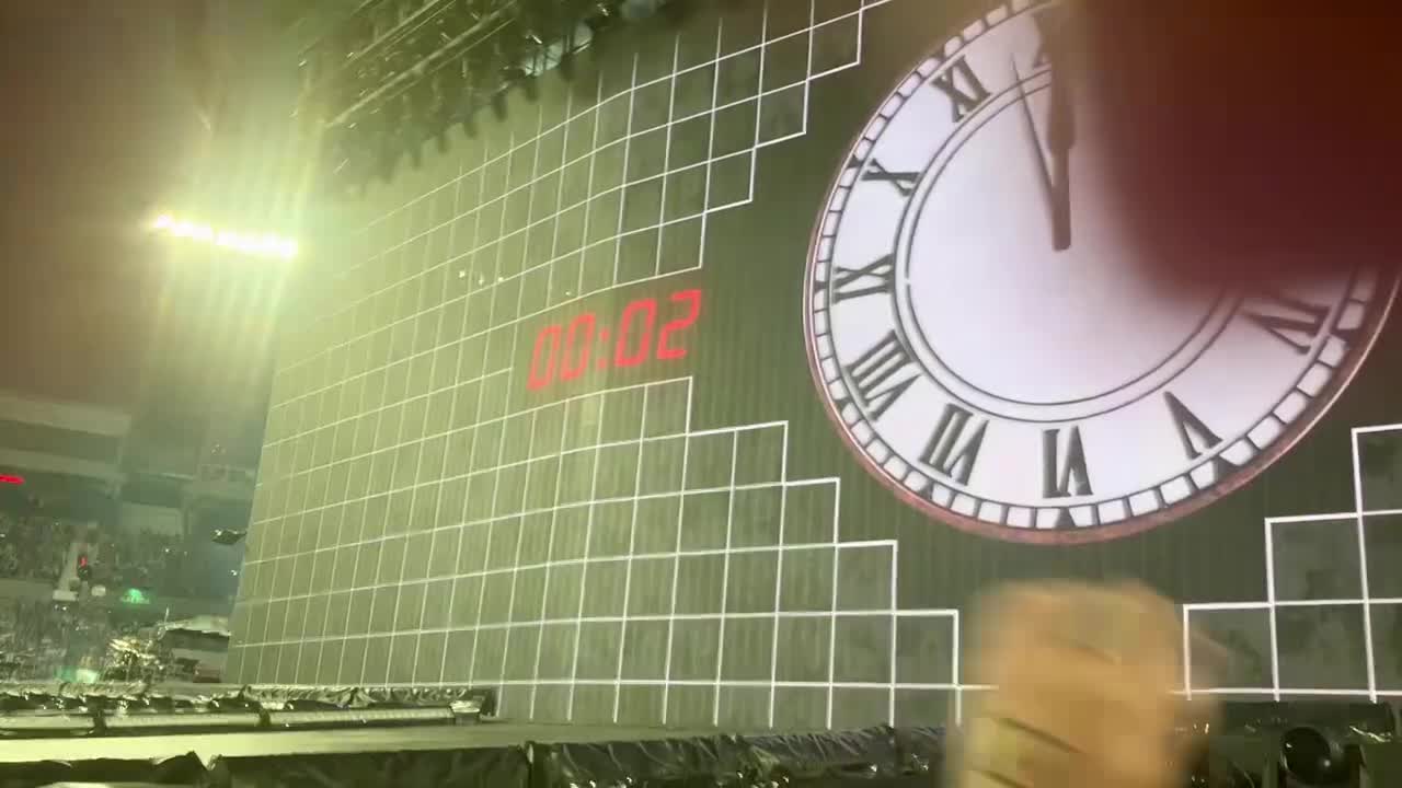 Miss Americana, Cruel Summer