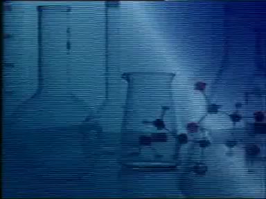 46-实验三支蜡烛燃烧的现象为什么不同