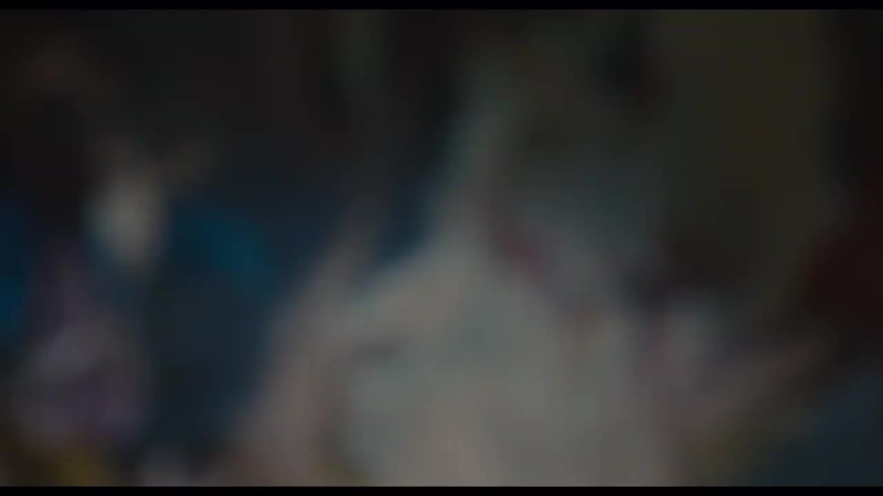 𝑬𝒎𝒑𝒕𝒚 𝑪𝒉𝒂𝒊𝒓𝒔 𝑨𝒕 𝑬𝒎𝒑𝒕𝒚 𝑻𝒂𝒃𝒍𝒆𝒔