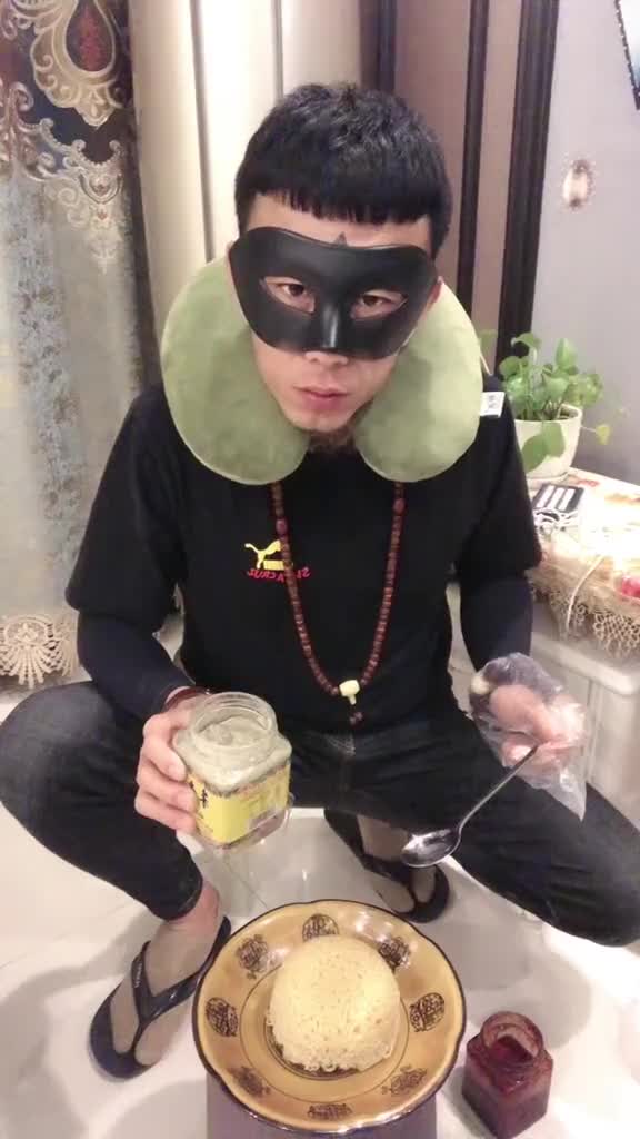 臭豆腐俘虏拌个面