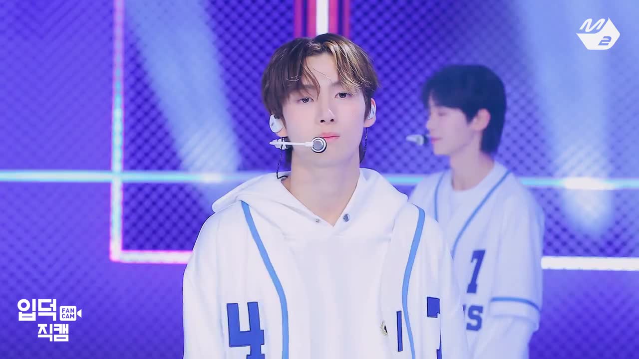 240122 YOUNGJAE横版