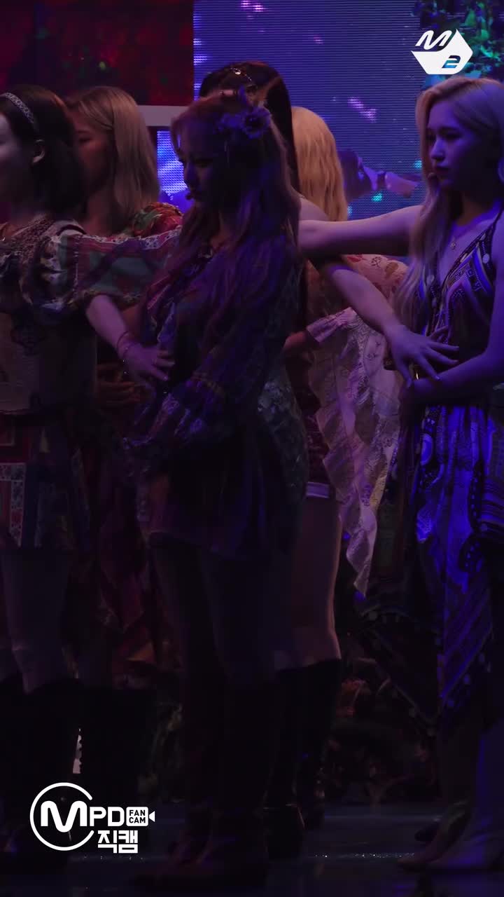 312万/MORE & MORE竖版/200604/MCD