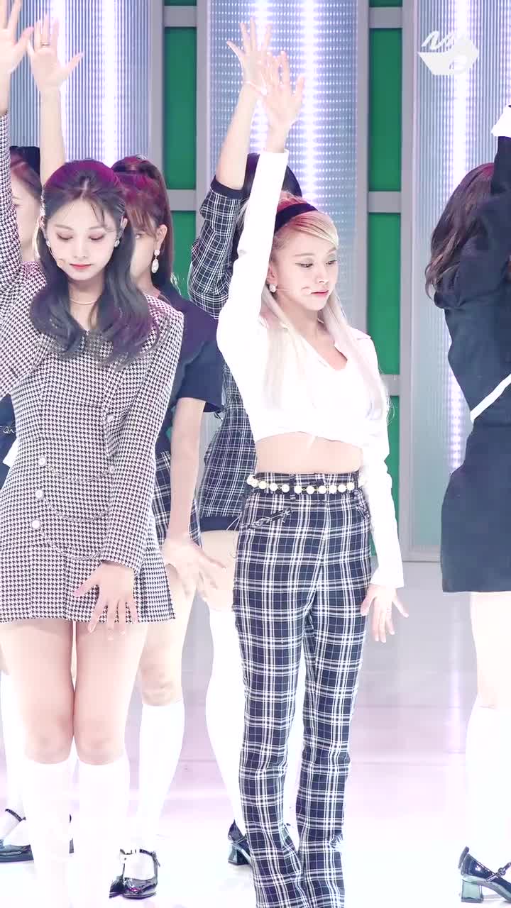 645万/I CAN'T STOP ME竖版/201029/MCD