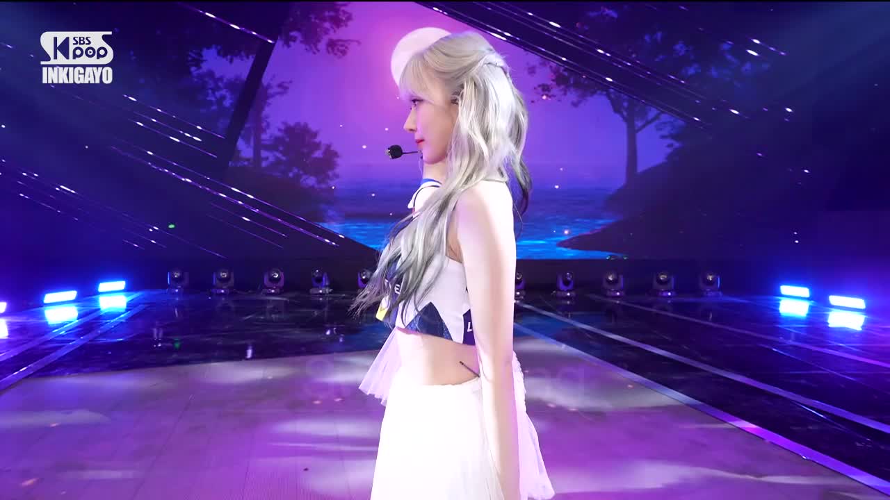 LE SSERAFIM - Swan Song 打歌舞台