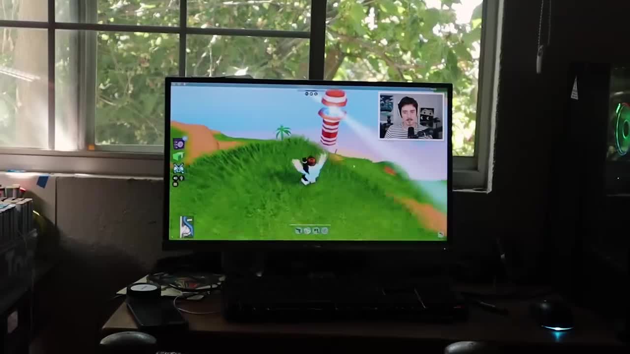 “我的第一台定制MacBook Pro！！（令人满意）”My First Custom MACBOOK PRO!! (SATISFYING)