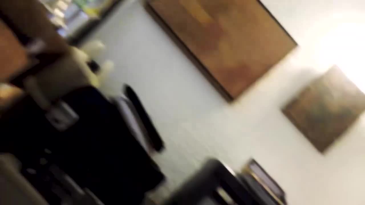 “如何在100秒内像专业人士一样画涂鸦”HOW TO DOODLE LIKE A PRO in 100 Seconds