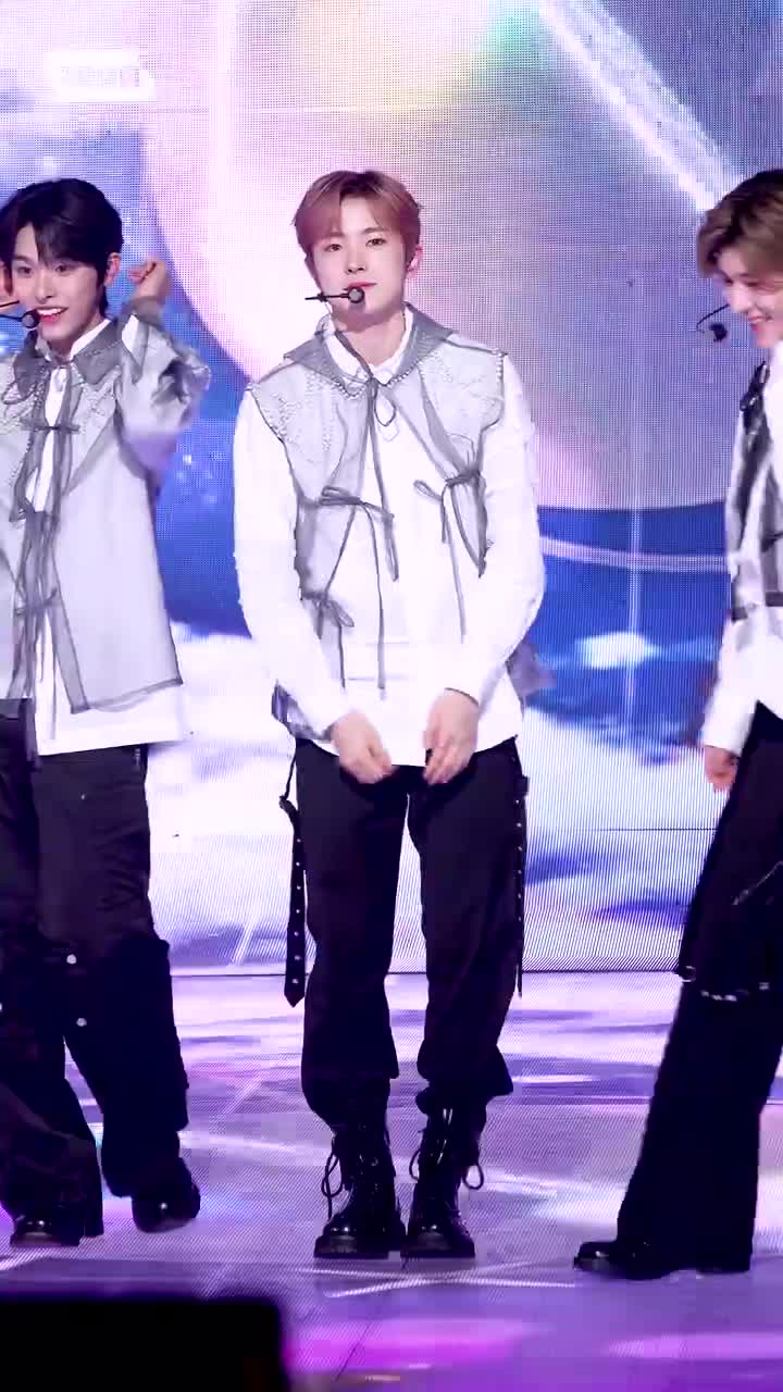 240317 WISH @ 人气歌谣