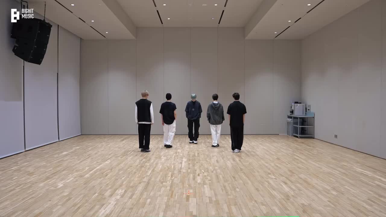 TXT - Deja Vu Dance Practice