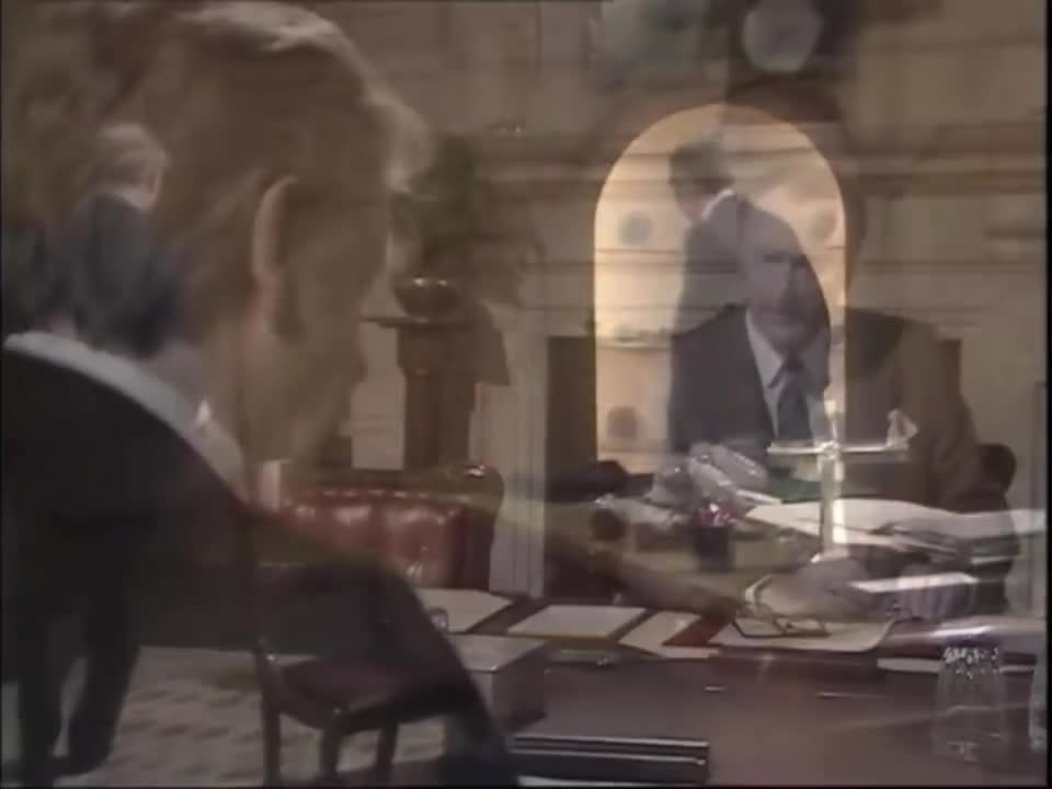 S1E06张伯伦还以为控制了希特勒了