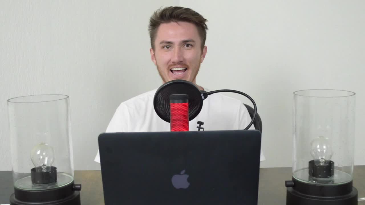 用英语聊什么是幸福以及如何变得快乐