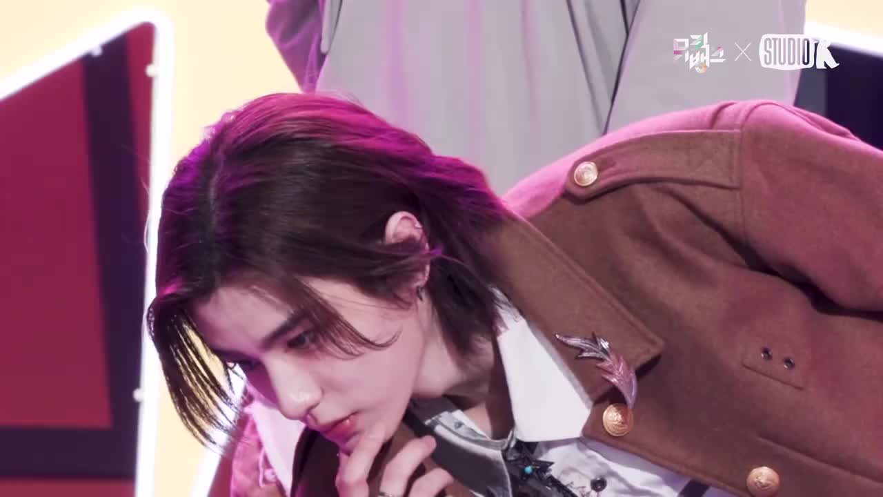 240426 Earth, Wind & Fire l 音银横版