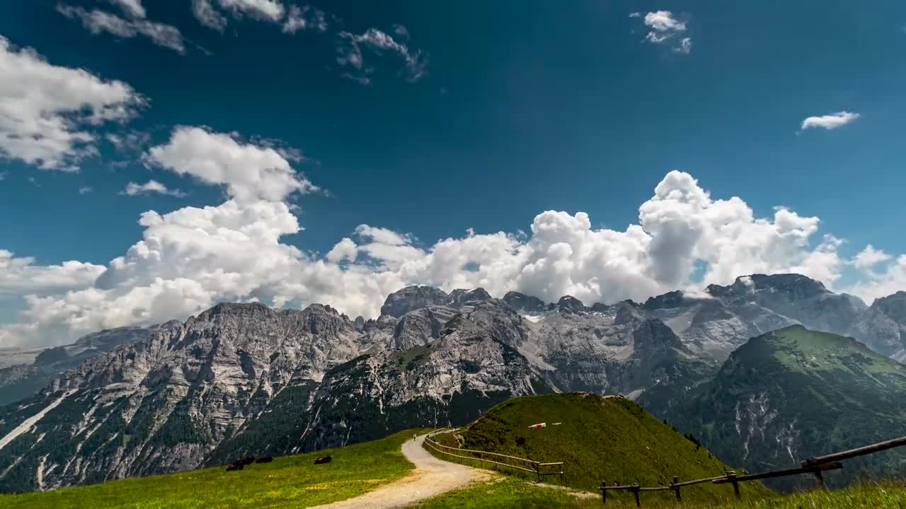 山脉 云海翻腾 #1155