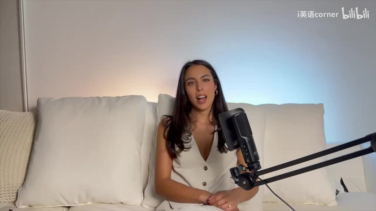 5 Things CONFIDENT & SOFTER Women Do Differently