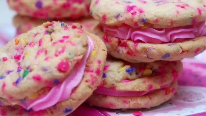 sweet cookies eating asmr