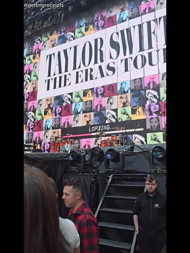 [4K] Opening Act - Paramore (Live)