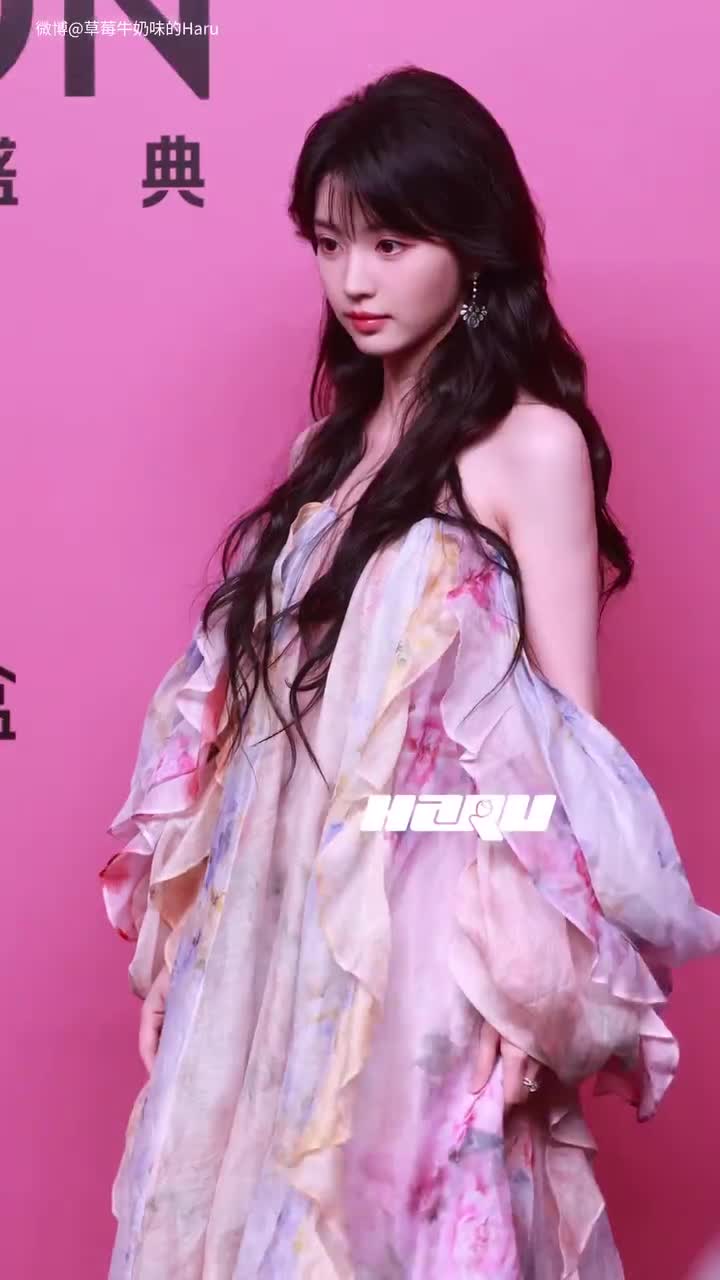 红毯，漂亮小蝴蝶🍩