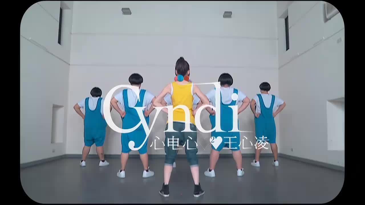 42. 【4K修复】王心凌《心电心》MV 2160P修复版