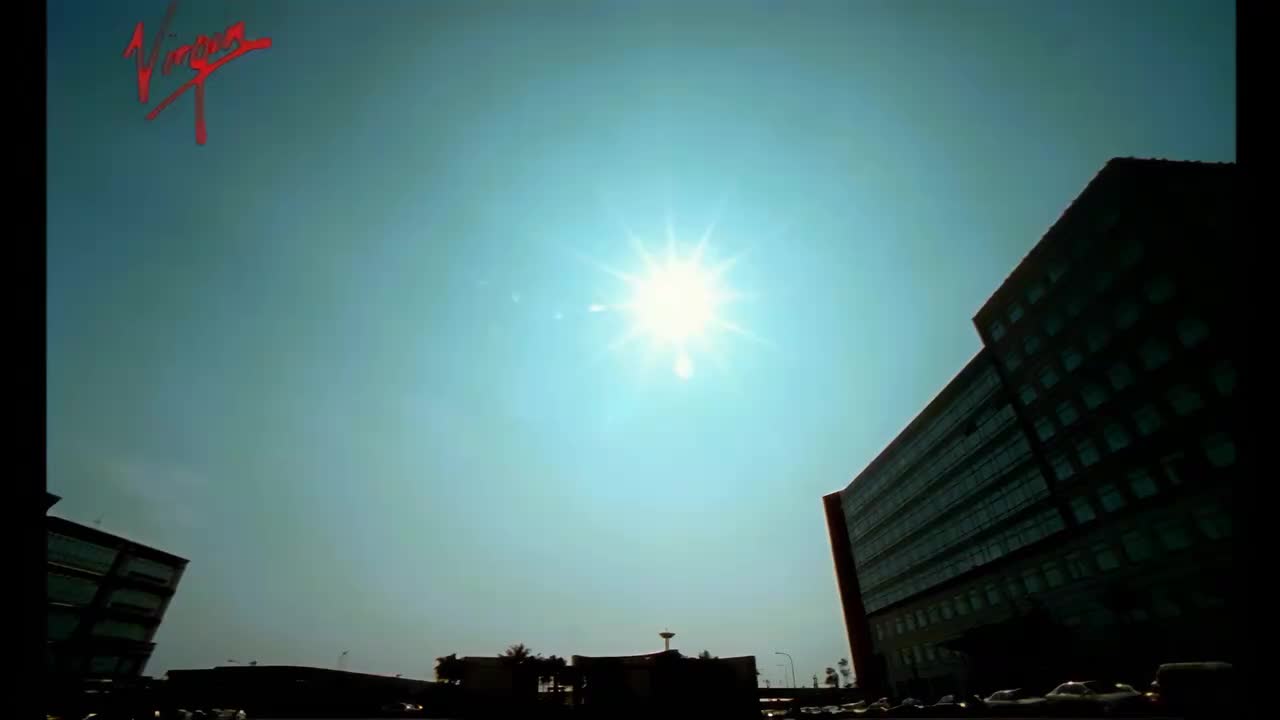 20. 【4K修复】萧亚轩《爱的主打歌》MV 爷青回！2160P修复版