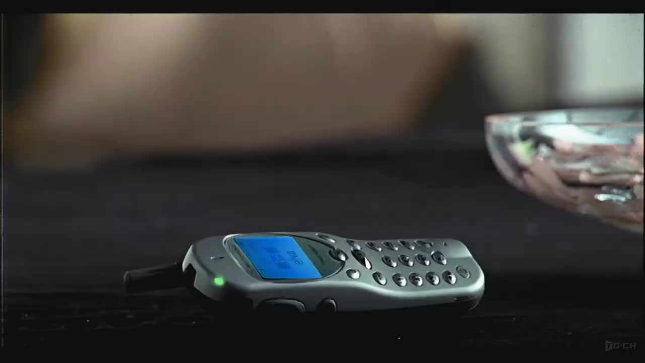 19. 【4K修复】萧亚轩《一个人的精彩》MV 2160P修复版