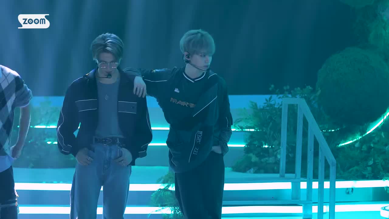 11.17 人歌 WIWY 钟辰乐 脸部直拍