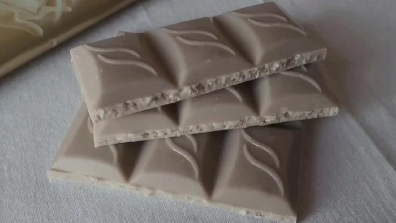 playing with chocolate slime asmr