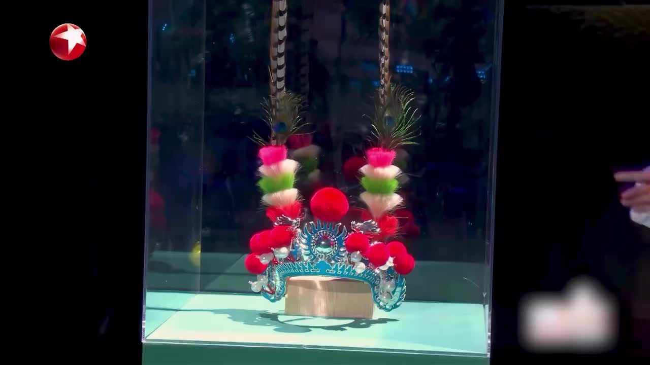 鞠婧祎 陈丽君_游山恋