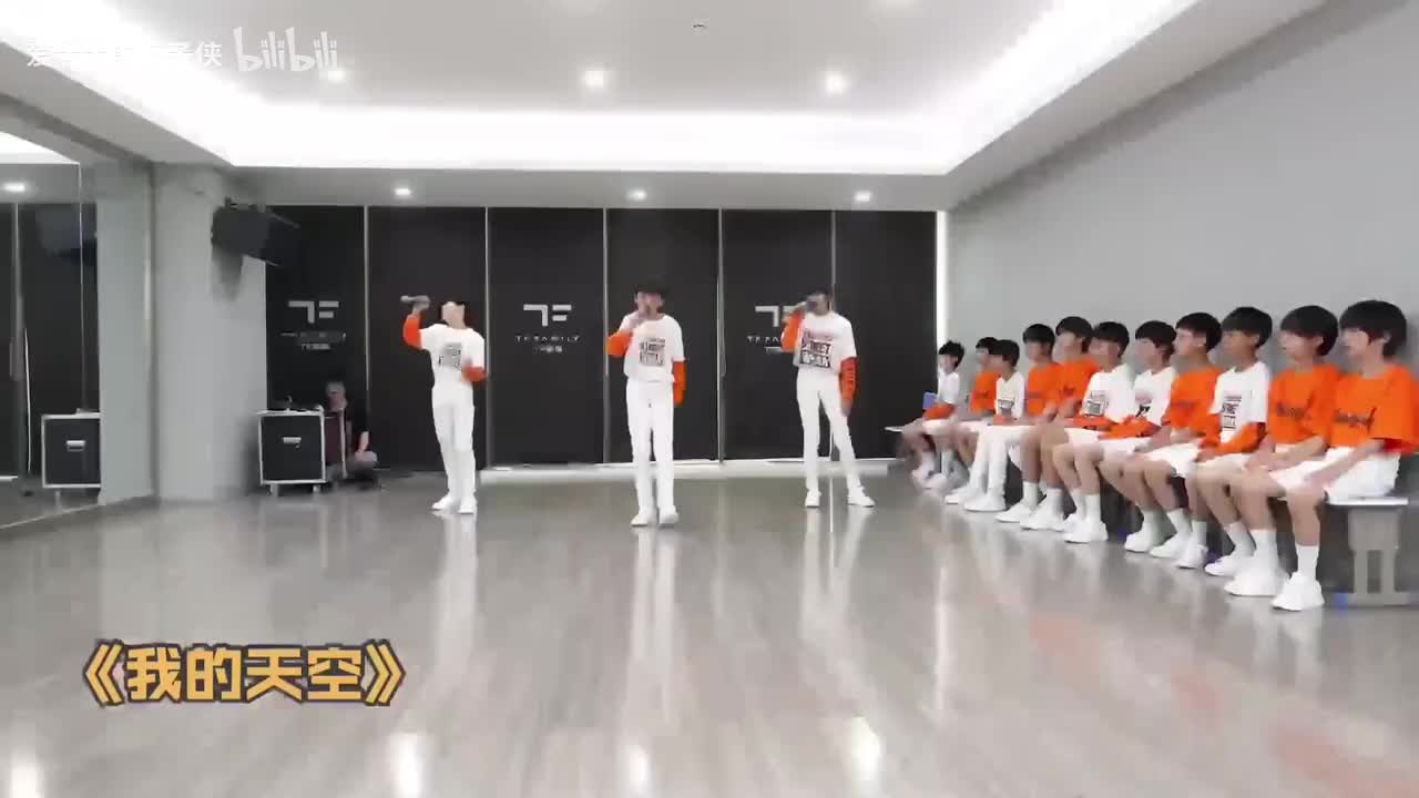 221022 日常03 我的天空