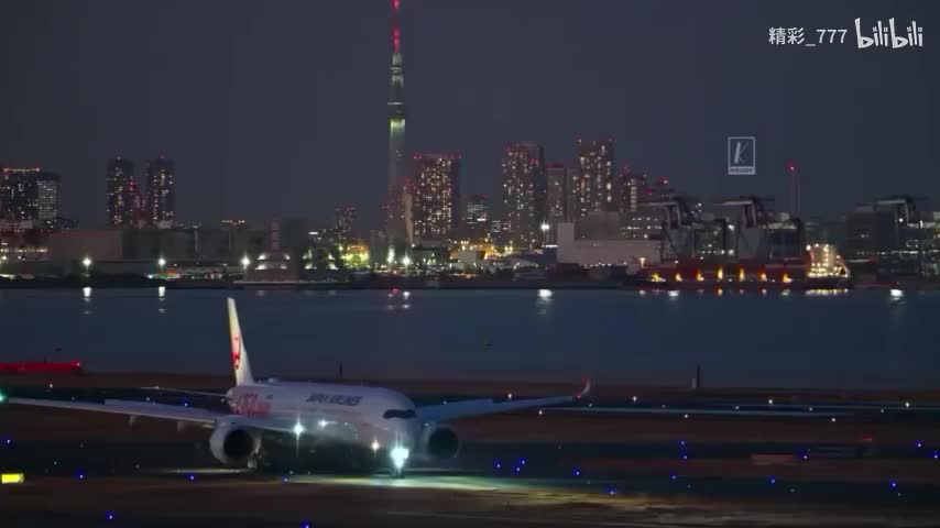 《我在异乡为异客》《茶花开了》《大山》